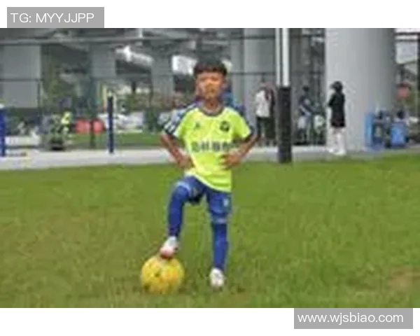 懂球帝足球星火计划引领青少年足球发展新潮流助力未来之星成长