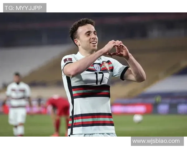 足球球星身高标准解析 如何才能达到顶级球员的身高要求