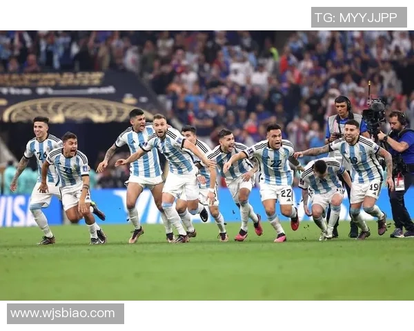 各大足球球星位置解析 盘点顶级球员所打的关键位置