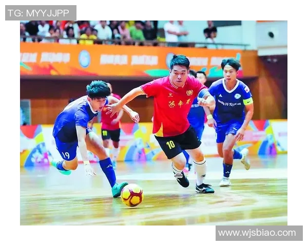 足球巨星亲临赛场 聚焦焦点赛事展现无与伦比的球技与激情